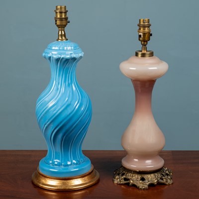 Lot 241 - A turquoise glazed pottery table lamp