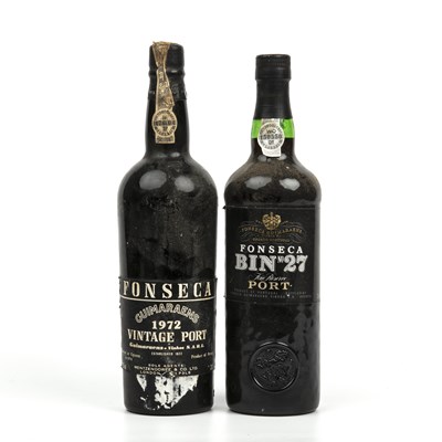 Lot 371 - A 75cl bottle of Fonseca 1972 vintage port and...