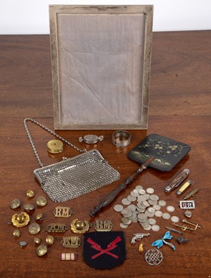 Lot 251 - Selection of items miscellaneous items...