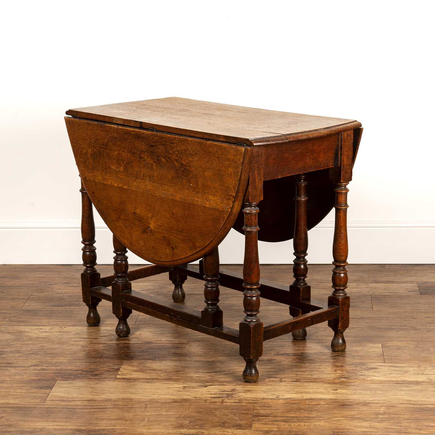 Lot 51 - Oak gateleg/drop leaf table 19th Century,...