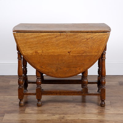 Lot 51 - Oak gateleg/drop leaf table 19th Century,...