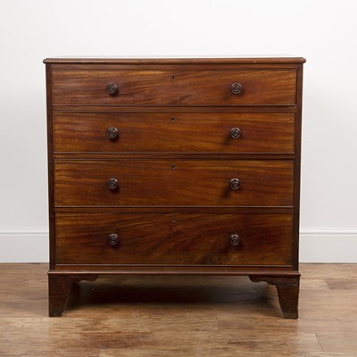 Lot 106 - Mahogany Gillows style chest of four graduated...