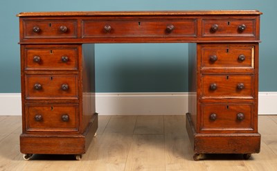 Lot 286 - A Victorian mahogany pedestal desk