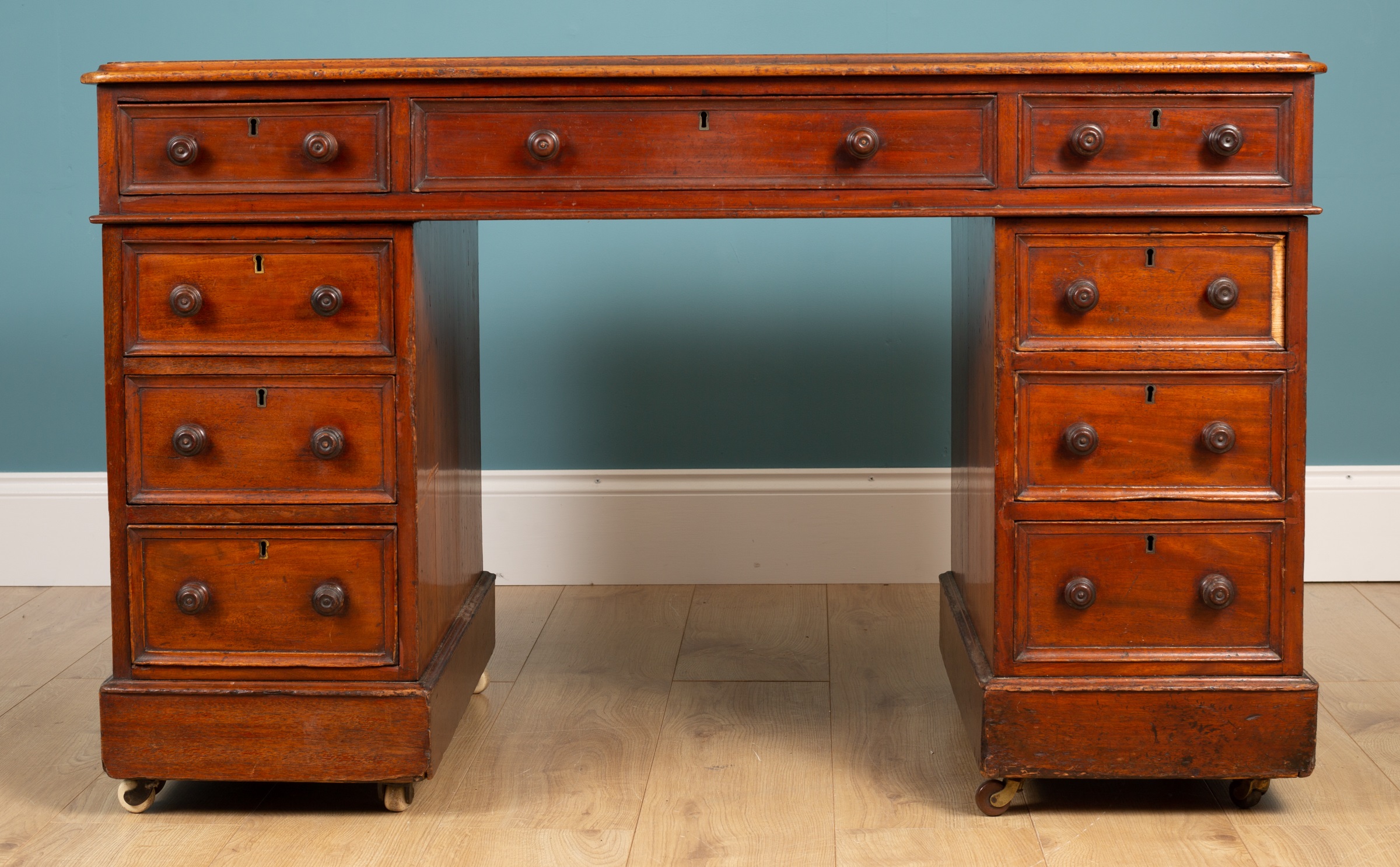 Lot 286 A Victorian mahogany pedestal desk