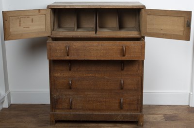 Lot 6 - Attributed to Gordon Russell (1892-1980) oak,...