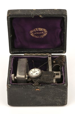 Lot 33 - A late 19th century clockwork pulse meter by...