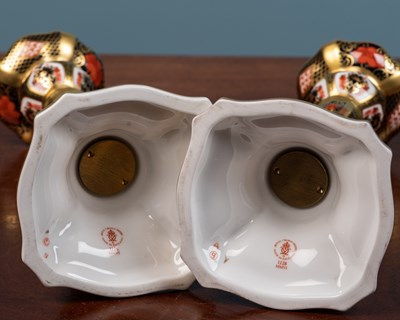 Lot 22 - An assortment of Royal Crown Derby porcelain,...