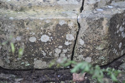 Lot 1148 - A Regency Coade stone sundial