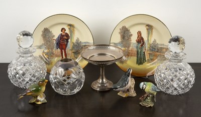 Lot 377 - Group of pieces including a pair of Doulton...