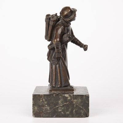 Lot 228 - An 18th/19th century bronze figure in the...