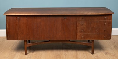 Lot 567 - A mid 20th century Dalescraft sideboard