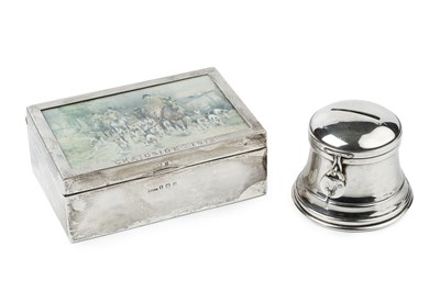 Lot 579 - A George V silver rectangular cigarette box,...