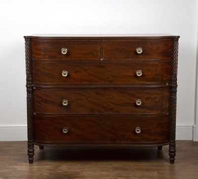 Lot 17 - Mahogany chest of bow fronted drawers 19th...