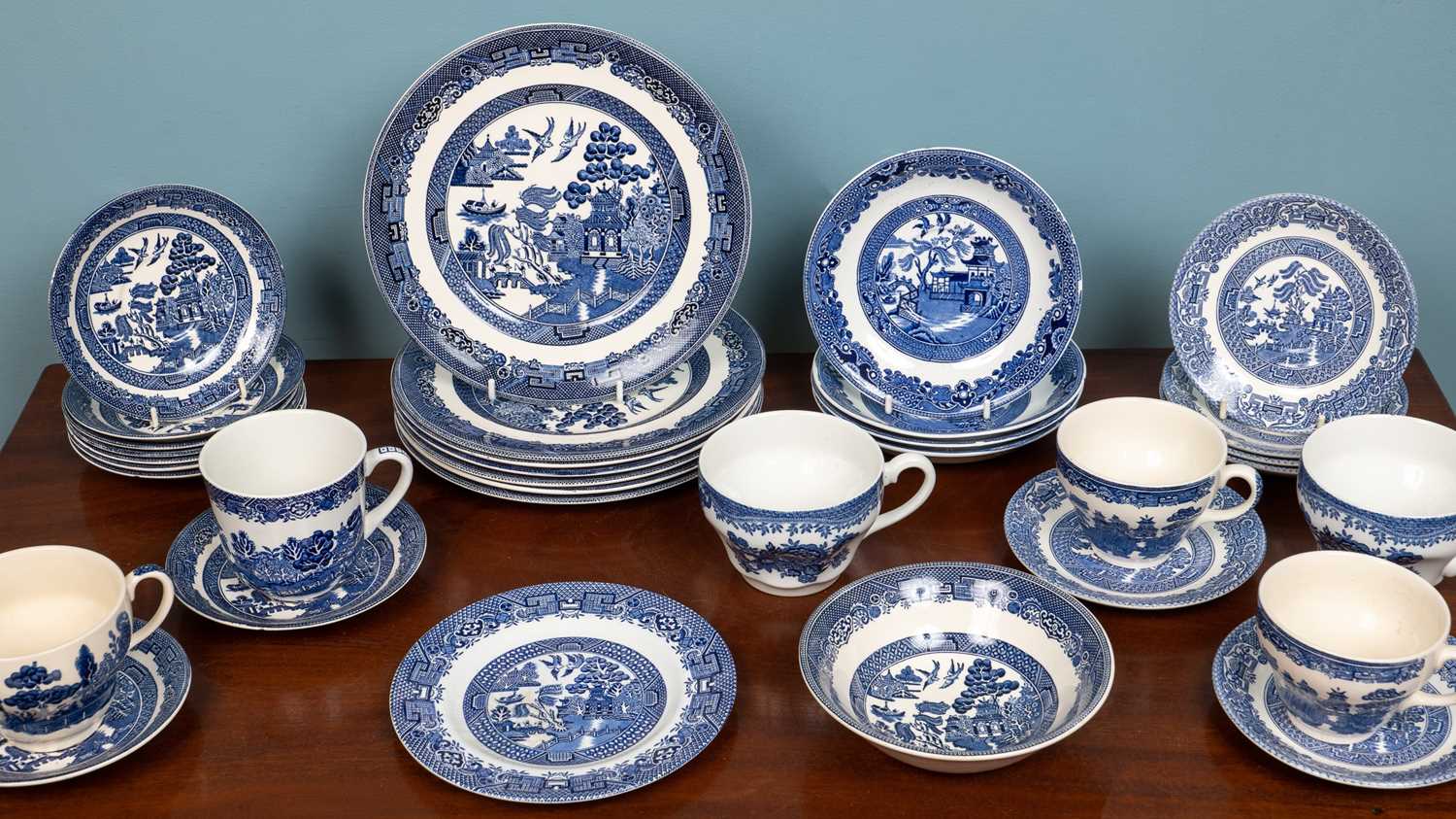 Lot 137 - A collection of Willow, Johnson Bros, England...