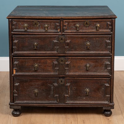 Lot 454 - A late 17th or early 18th century oak chest of drawers