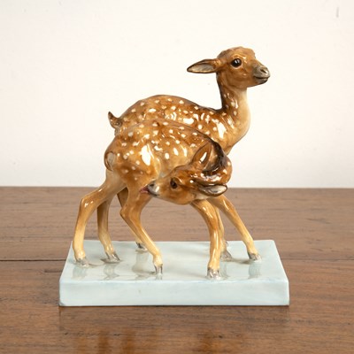 Lot 230 - Doris Lindner (1896-1979) for Royal Worcester '...