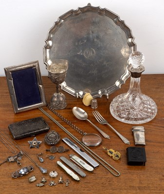 Lot 272 - Collection of silver, jewellery and...