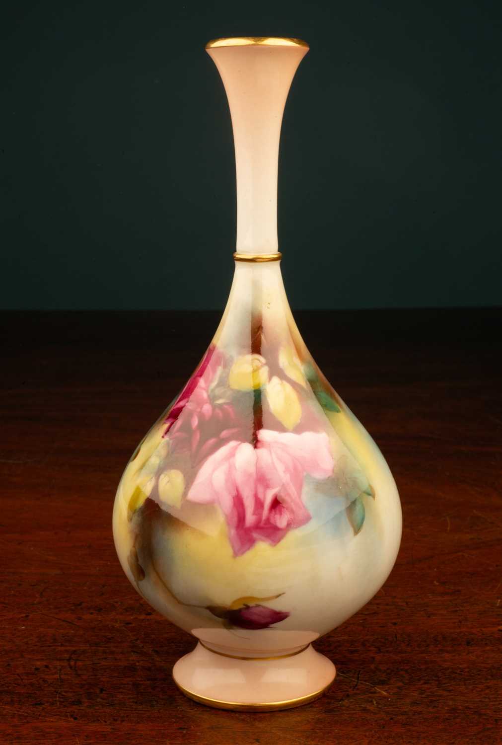 Lot 431 - A Royal Worcester vase