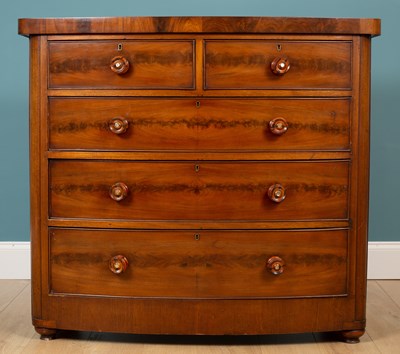 Lot 427 - A Victorian mahogany bow fronted chest of drawers