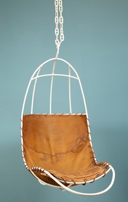 Lot 449 - A 1960s Rupert Oliver 'Leaf' hanging chair