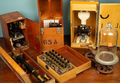 Lot 189 - A Watson & Sons Limited 'Service' microscope...