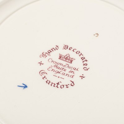 Lot 43 - A porcelain hand painted plate decorated with...