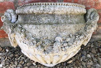 Lot 1151 - A wall planter