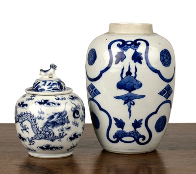 Lot 14 - Blue and white porcelain vase Chinese, 19th...