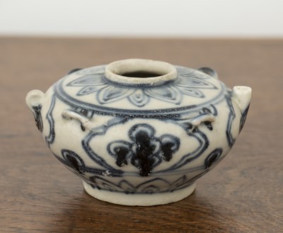Lot 521 - Hoi An hoard (Cargo shipwreck) blue and white...