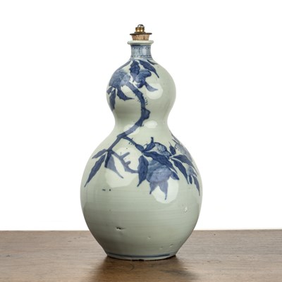 Lot 548 - Blue and white Arita double gourd vase...
