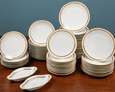 Lot 126 - A Limoges part dinner service