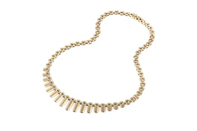 Lot 233 - A 9ct gold fringe collar necklace, of tapered...