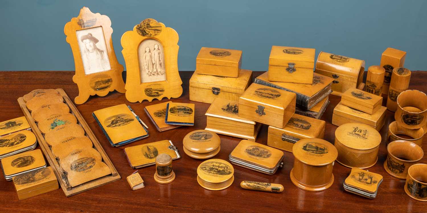 Mauchline Ware　モシュリンウェア Mauchline Ware: A Needleworker's Collection | PieceWork