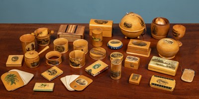 Lot 268 - An assortment of Mauchline ware