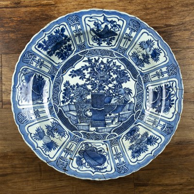 Lot 36 - Large blue and white porcelain Kraak charger...