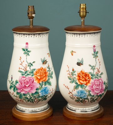 Lot 235 - A pair of Chinese porcelain table lamps