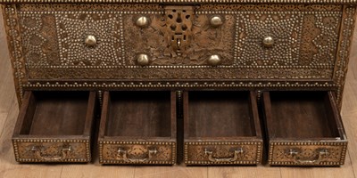 Lot 340 - A Zanzibar style chest