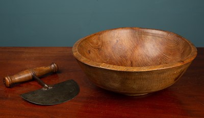 Lot 309 - A sycamore bowl