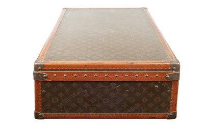 Louis Vuitton Suitcases & Valises for Sale at Auction