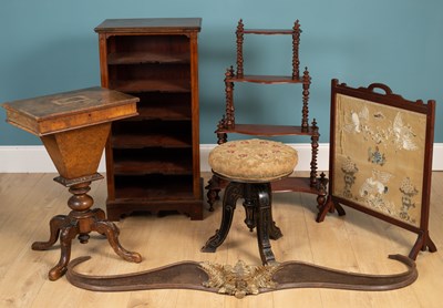 Lot 328 - A small group of furniture consisting