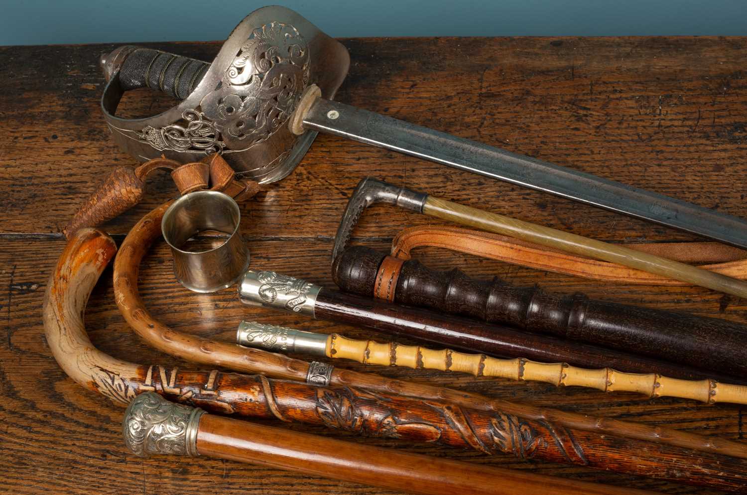 Lot 44 - A group of items to include a sword