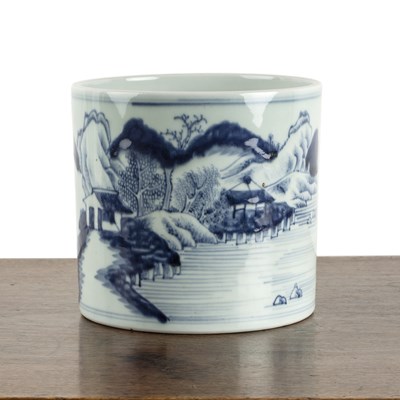 Lot 177 - Blue and white brushpot Chinese,19th/20th...