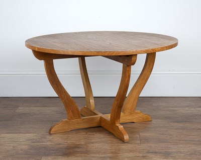 Lot 20 - Cotswold School (In the Barnsley style) Oak,...