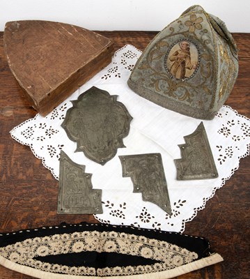 Lot 331 - Silk priest's cap Spanish/ Italian 18th...