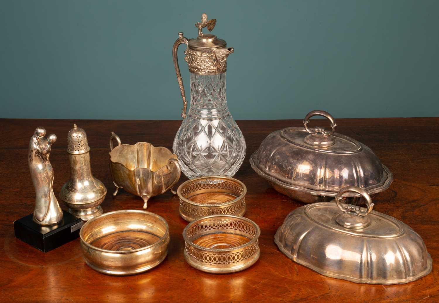 Lot 36 - An assortment of silver and silver plated items