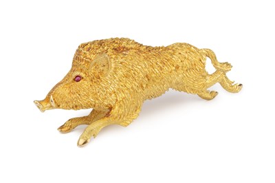 Lot 123 - A French boar brooch, naturalistically...