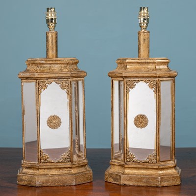 Lot 147 - A pair of decorative table lamps