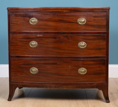 Lot 492 - A Regency mahogany chest of drawers