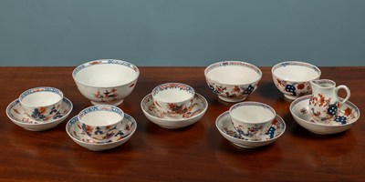 Lot 69 - A group of 18th century porcelain wares