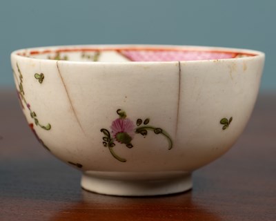 Lot 63 - A group of 18th century porcelain tea wares